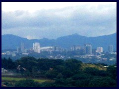 San José skyline form the airport 